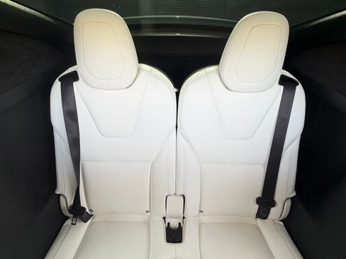 Used 2019 Tesla Model X Long Range image 13