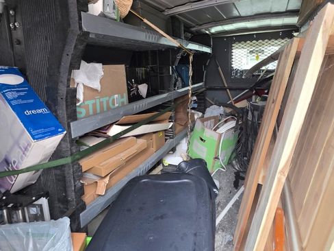 Used 2007 Chevrolet Express 1500 Van 3D image 9