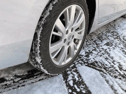 Used 2014 Nissan Sentra SL w/ Premium Package image 14