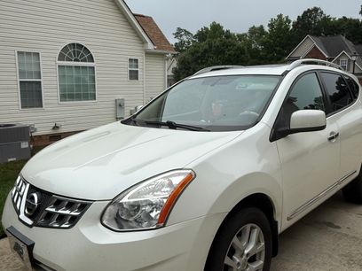 Used 2011 Nissan Rogue SV w/ SL Pkg