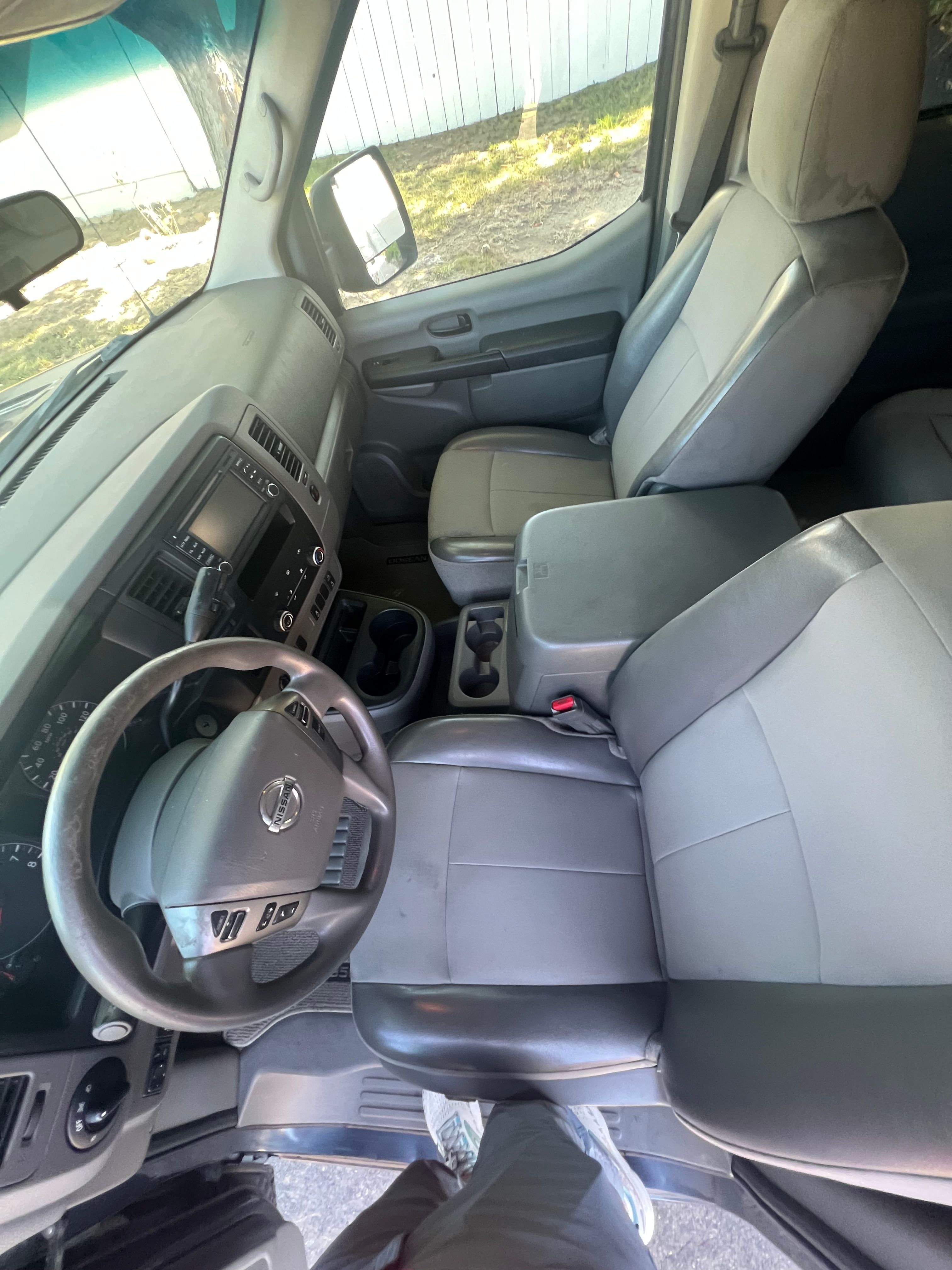 Used 2017 Nissan NV 3500 SV w/ SV Technology Package RWD image 18