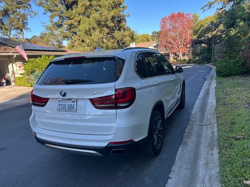 Used 2015 BMW X5 xDrive50i image 4