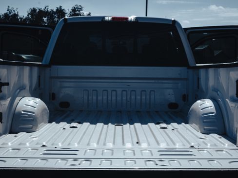 Used 2019 Ford F450 Lariat w/ Chrome Package image 9