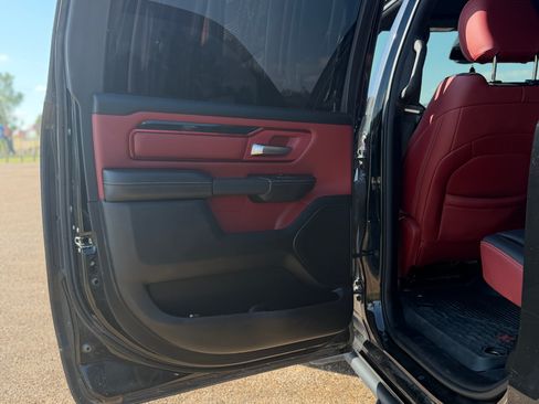 Used 2019 RAM 1500 Rebel w/ Rebel Level 2 Equipment Group AWD/4WD image 21