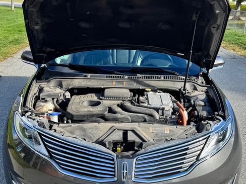 Used 2015 Lincoln MKZ Hybrid w/ Equipment Group 202A Reserve image 5