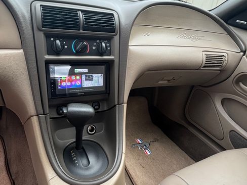 Used 2003 Ford Mustang GT Premium image 21