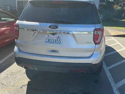 Used 2016 Ford Explorer 4WD image 5