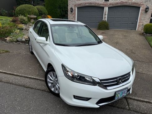 Used 2013 Honda Accord EX-L image 9