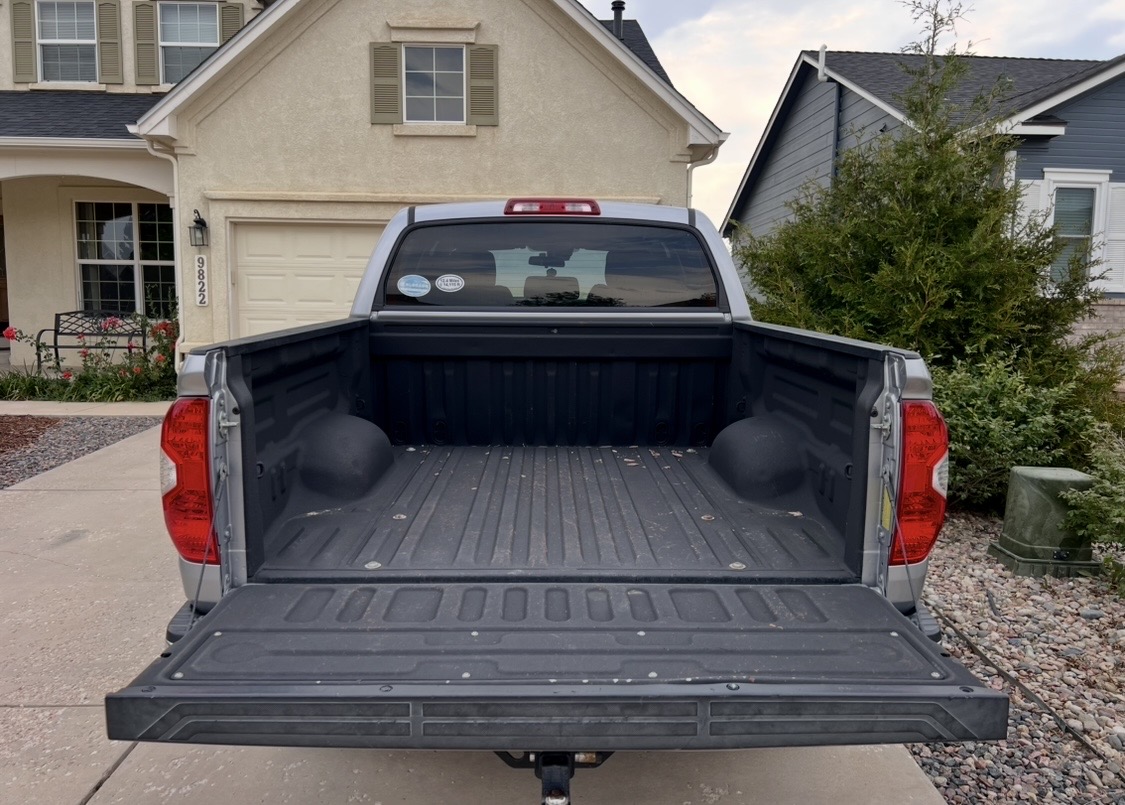 Used 2018 Toyota Tundra SR5 w/ TRD Off Road Package AWD/4WD image 8