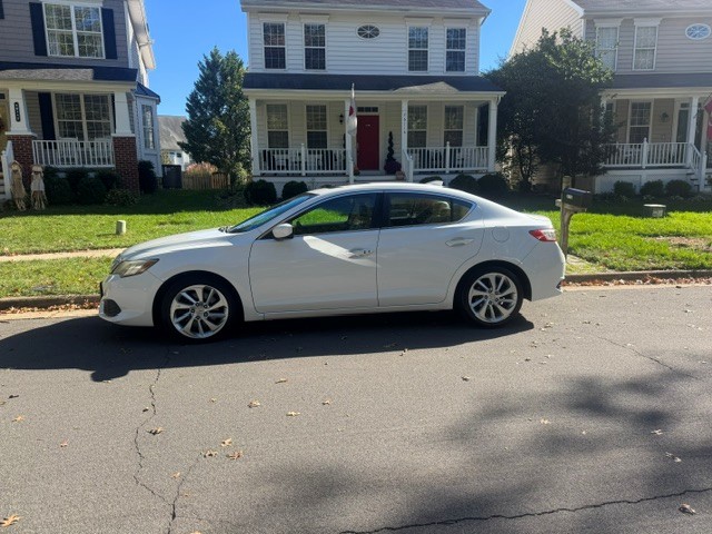 Used 2016 Acura ILX FWD image 1