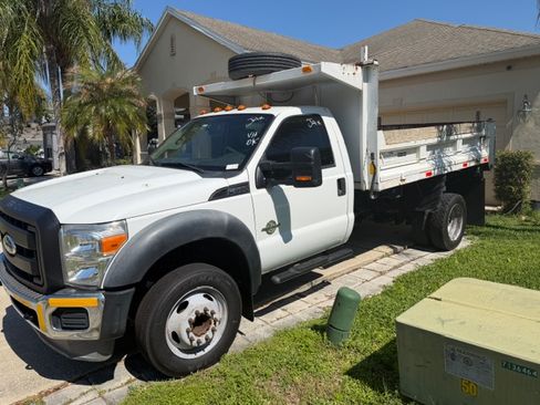 Used 2011 Ford F550 2WD Regular Cab Super Duty image 1