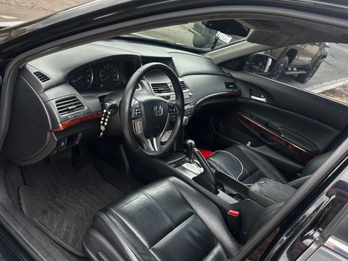 Used 2012 Honda Crosstour EX-L image 2