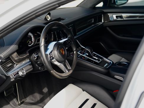 Used 2018 Porsche Panamera Turbo S image 6