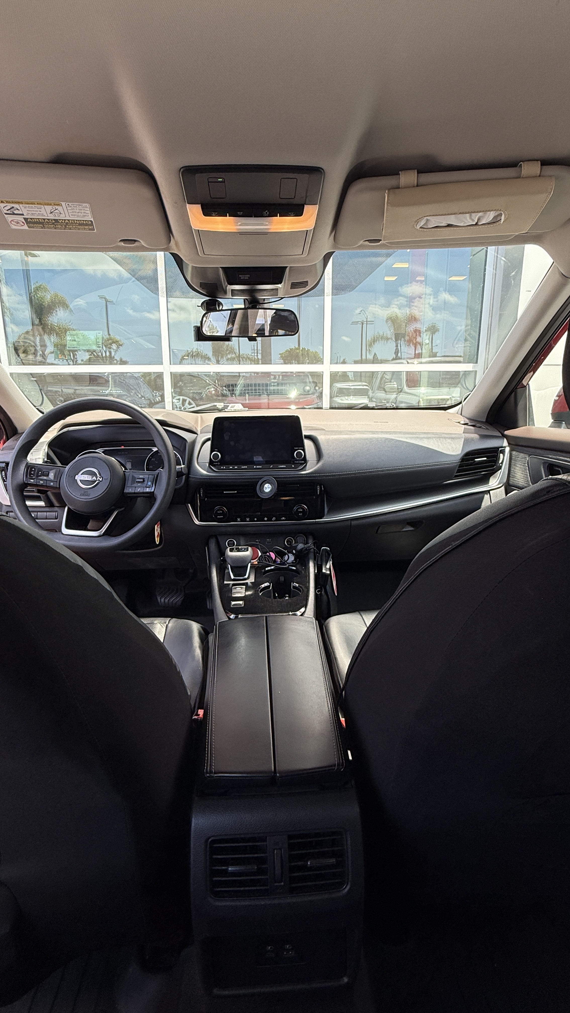Used 2022 Nissan Rogue SV FWD image 10