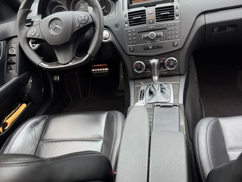 Used 2011 Mercedes-Benz C 63 AMG Sedan image 13