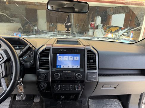 Used 2019 Ford F150 XLT w/ Equipment Group 302A Luxury image 11