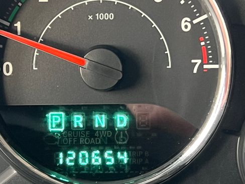 Used 2013 Jeep Wrangler Unlimited Sahara w/ Dual Top Group image 11