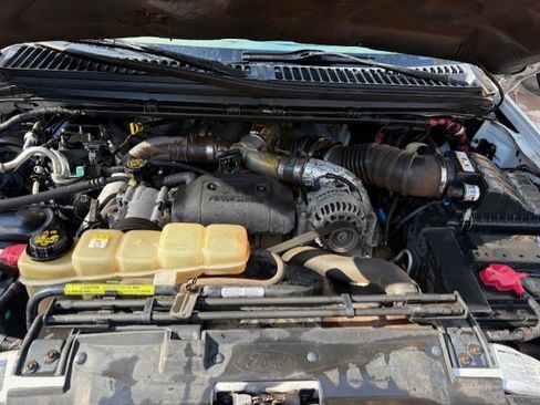 Used 2002 Ford F250 4x4 Crew Cab Super Duty image 17