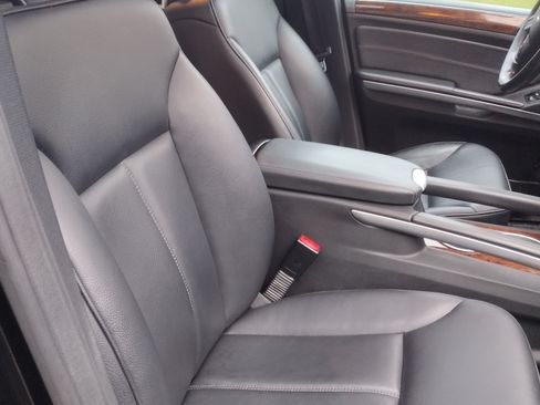 Used 2011 Mercedes-Benz GL 320 BlueTEC 4MATIC w/ Premium 2 Pkg image 12