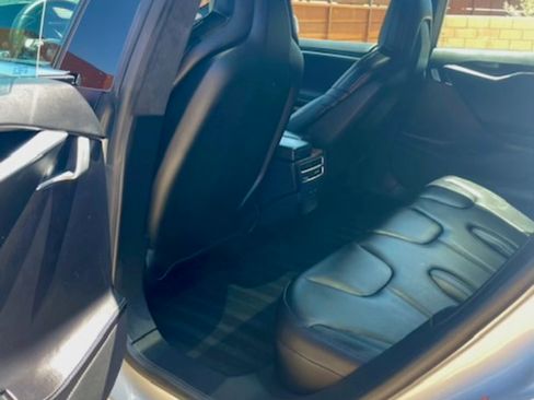 Used 2016 Tesla Model S 90D image 11