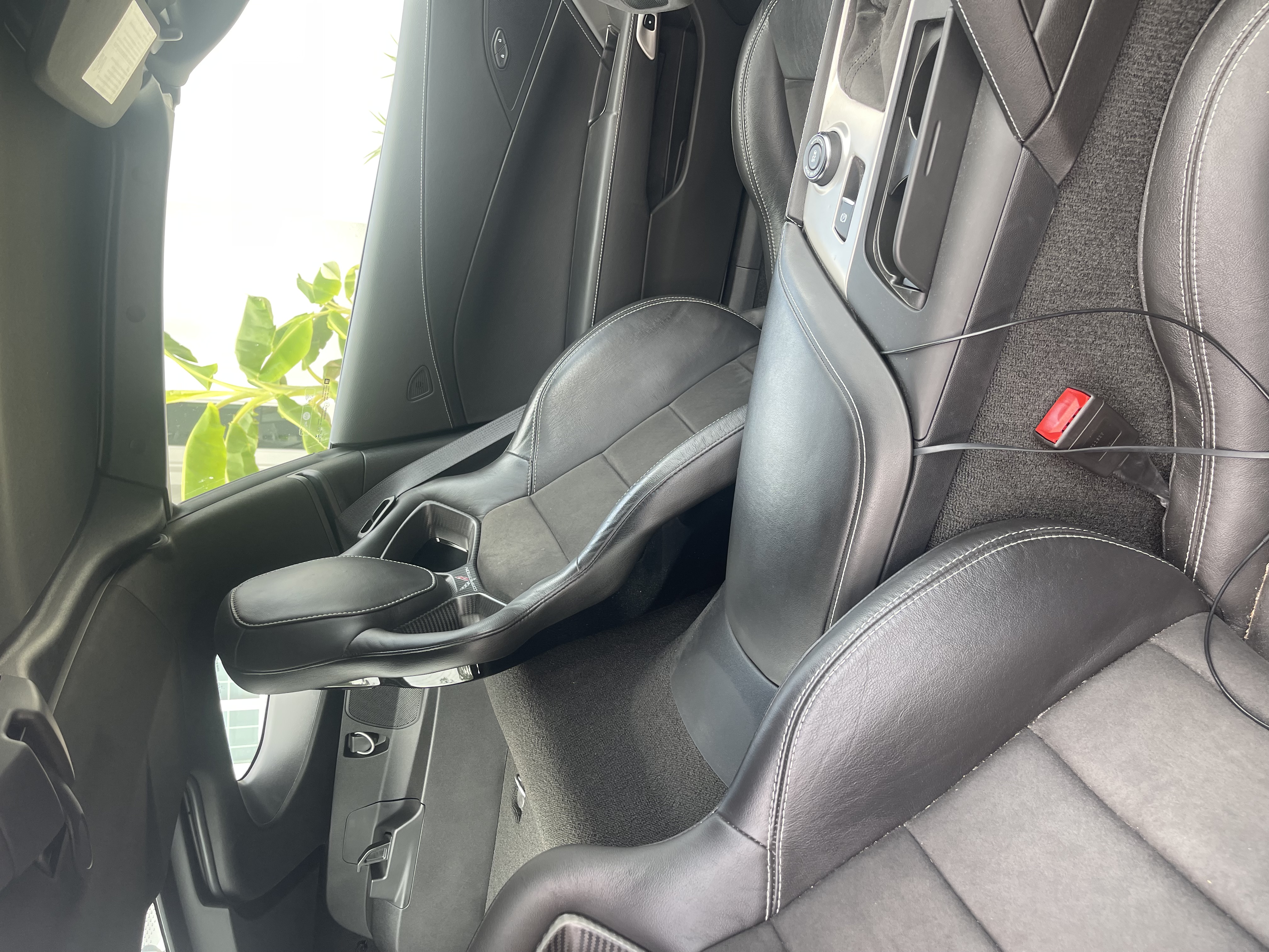 Used 2019 Chevrolet Corvette Z06 RWD image 11