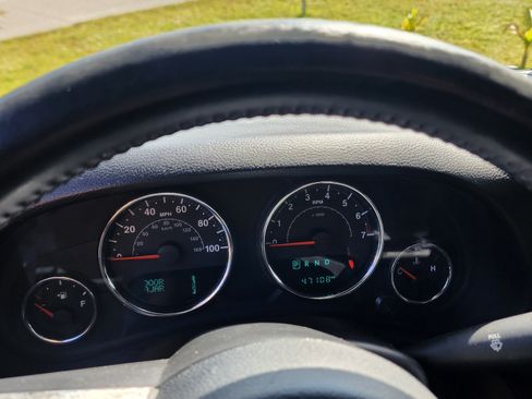 Used 2017 Jeep Wrangler Sport w/ Quick Order Package 24S image 2