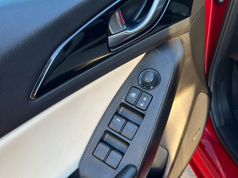 Used 2016 MAZDA MAZDA3 s Grand Touring image 27