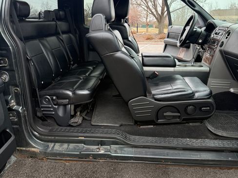 Used 2004 Ford F150 Lariat image 9