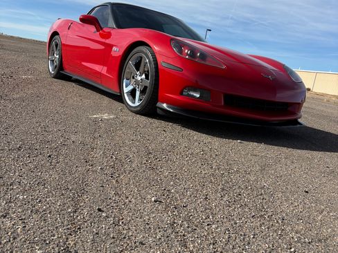 Used 2007 Chevrolet Corvette Coupe 2D w/ Preferred Equipment Group image 1