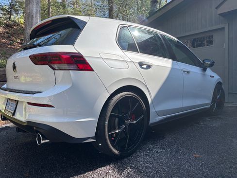 Used 2024 Volkswagen GTI S image 2