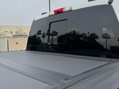 Used 2021 Ford F350 Platinum w/ FX4 Off-Road Package image 13