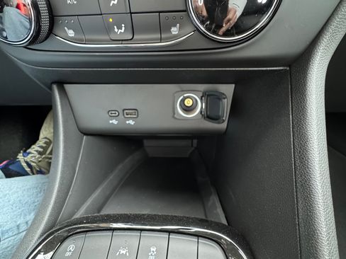 Used 2026 Buick Encore GX Preferred w/ Comfort Package image 6