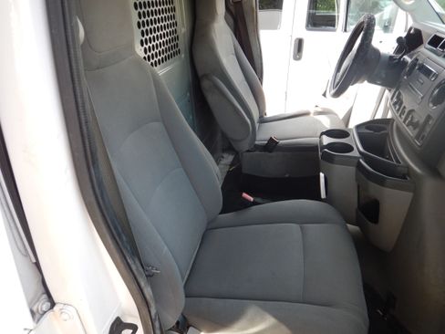 Used 2012 Ford E-250 and Econoline 250 w/ PWR Group image 15