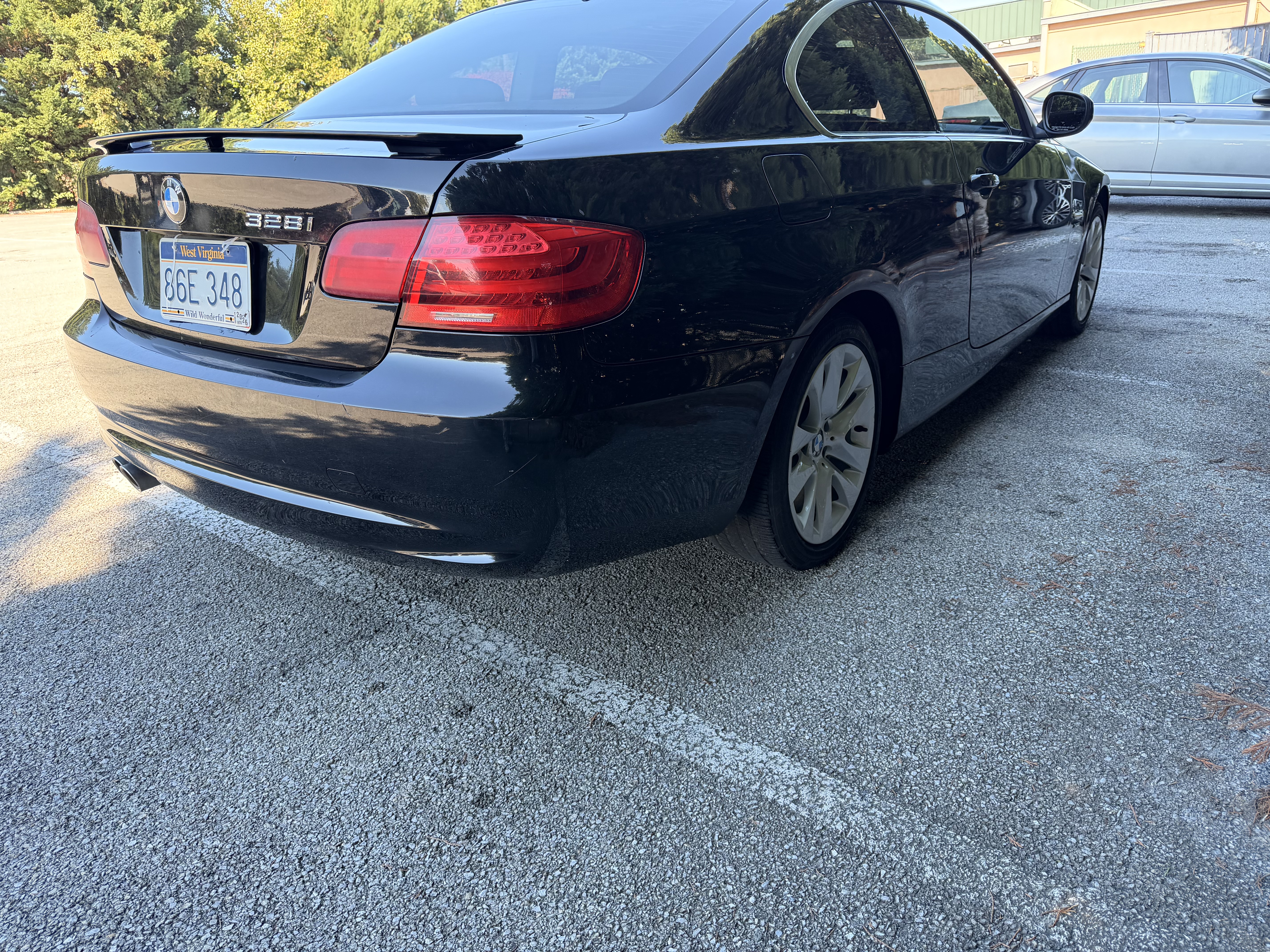 Used 2012 BMW 328i xDrive Coupe AWD/4WD image 8