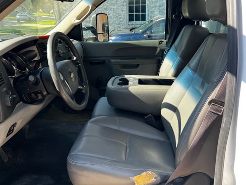 Used 2013 Chevrolet Silverado 2500 W/T image 11