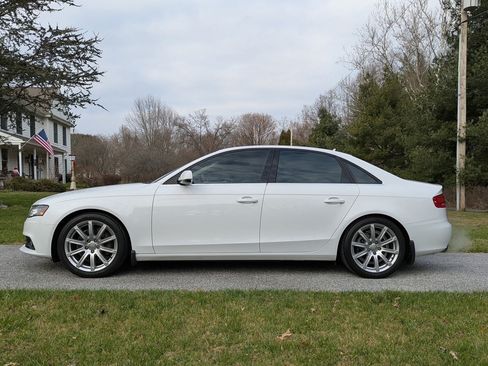 Used 2011 Audi A4 2.0T Premium Plus w/ Premium Plus Pkg image 6