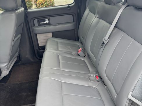 Used 2014 Ford F150 XLT w/ Equipment Group 302A Luxury image 8