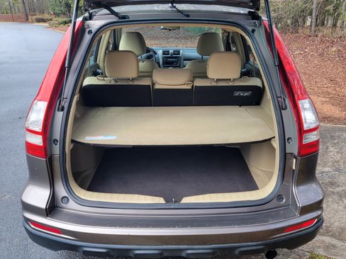 Used 2011 Honda CR-V LX image 4