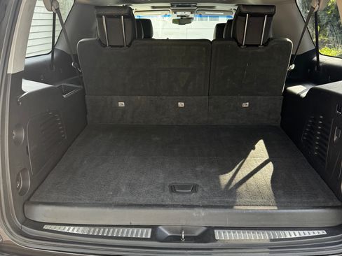 Used 2018 GMC Yukon XL Denali w/ Denali Ultimate Package RWD image 6