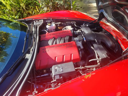 Used 2013 Chevrolet Corvette 427 w/ 1SB Preferred Equipment Group image 12