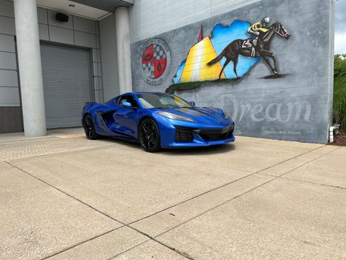 Used 2023 Chevrolet Corvette Z06 image 19