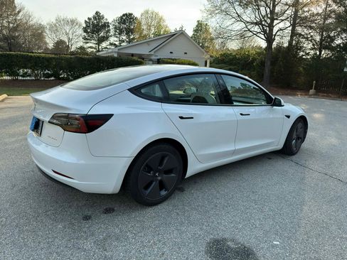 Used 2022 Tesla Model 3 Long Range image 2