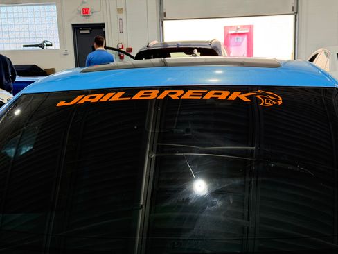 Used 2022 Dodge Charger SRT Hellcat RWD image 1