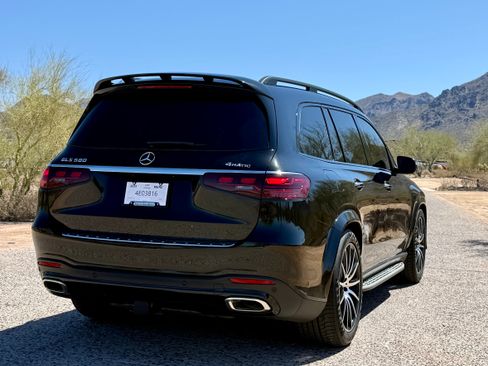 Used 2024 Mercedes-Benz GLS 580 4MATIC image 19