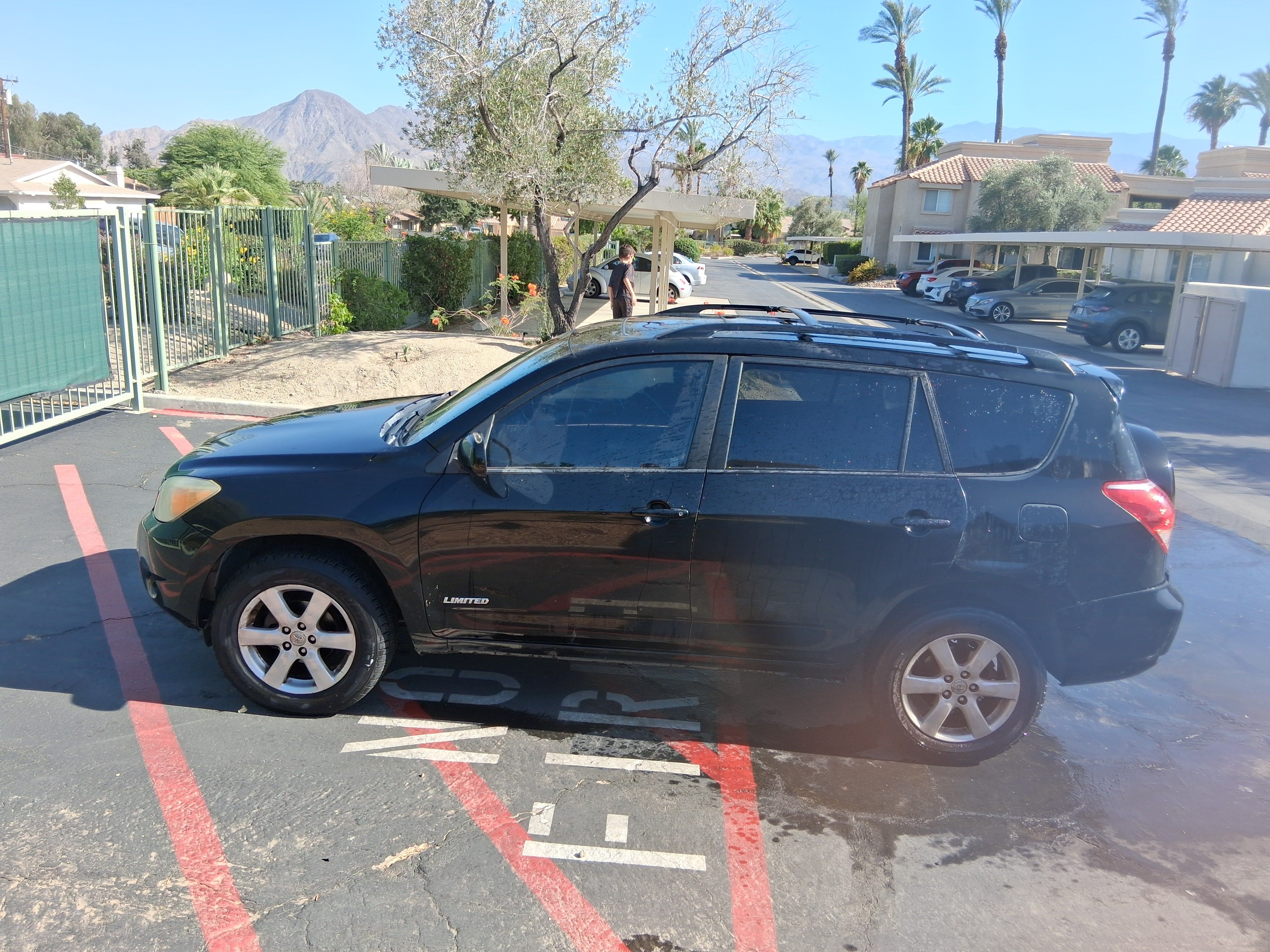 Used 2008 Toyota RAV4 Limited AWD/4WD image 11