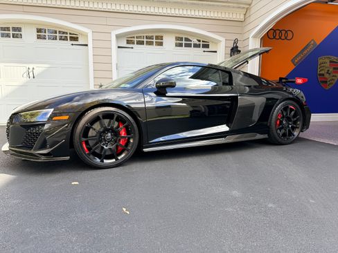Used 2023 Audi R8 V10 GT image 4