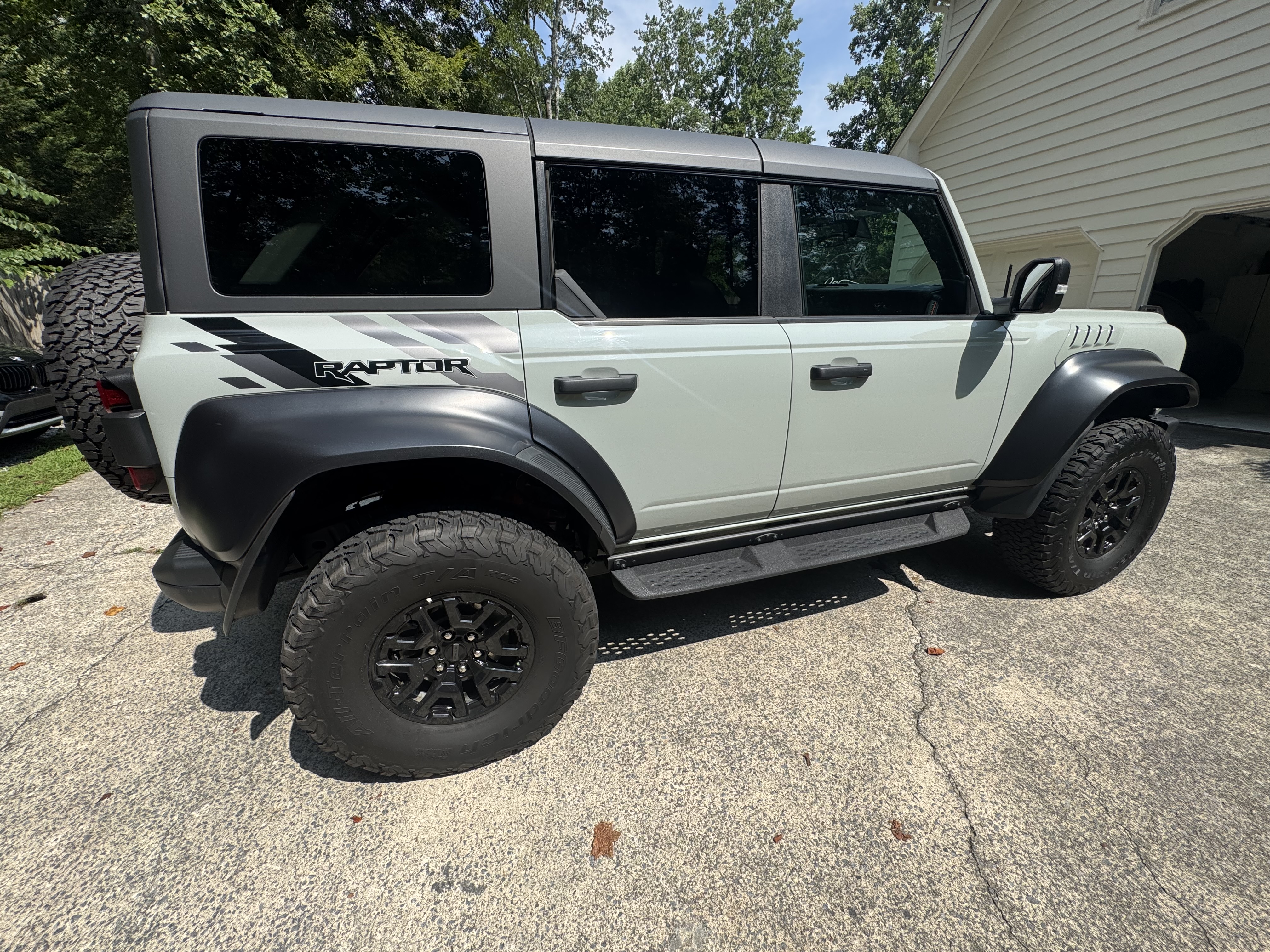 Used 2023 Ford Bronco Raptor AWD/4WD image 1