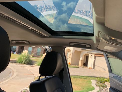 Used 2016 Mercedes-Benz GLE 350 image 6