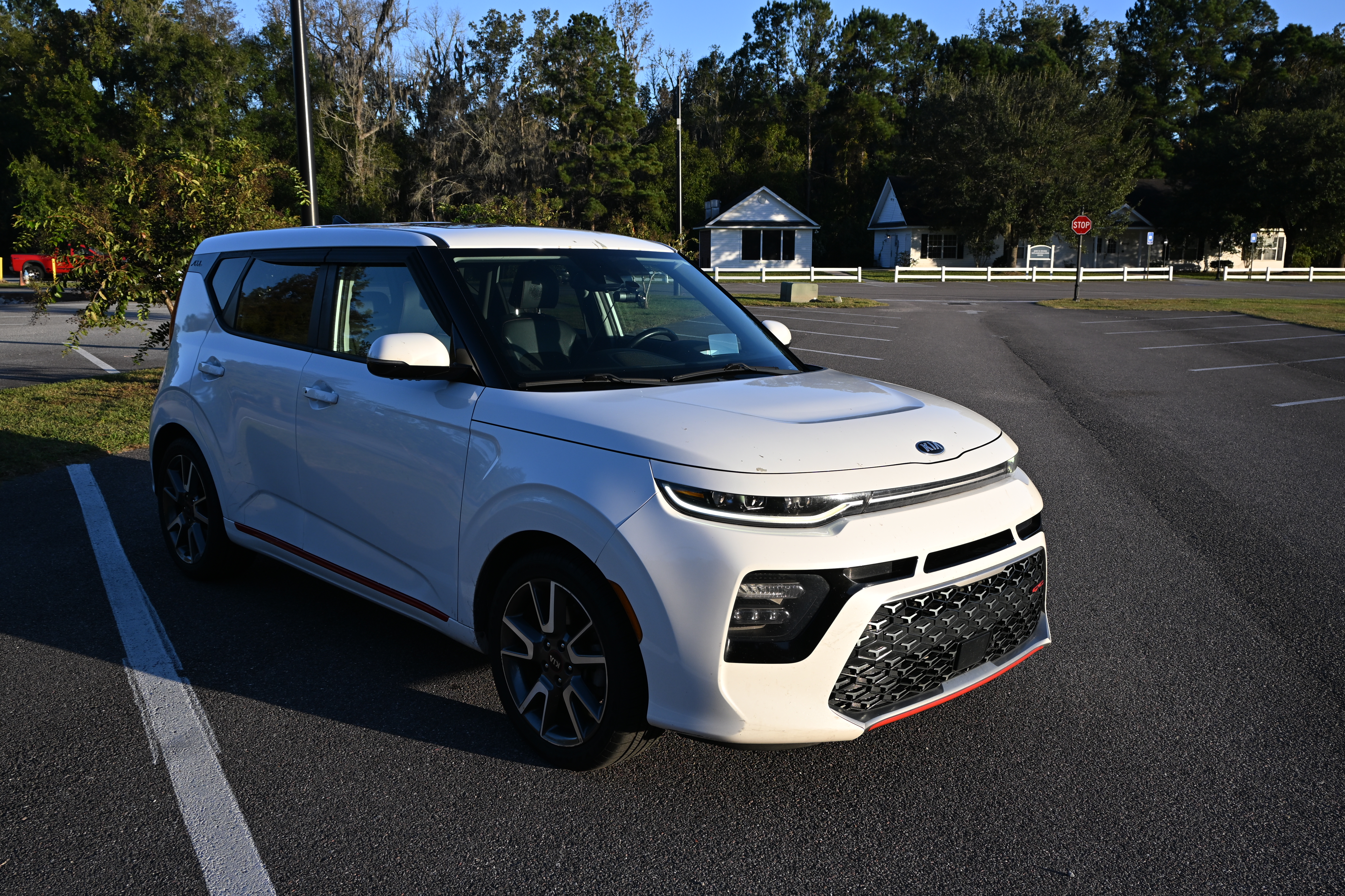 Used 2020 Kia Soul GT-Line Turbo FWD image 6