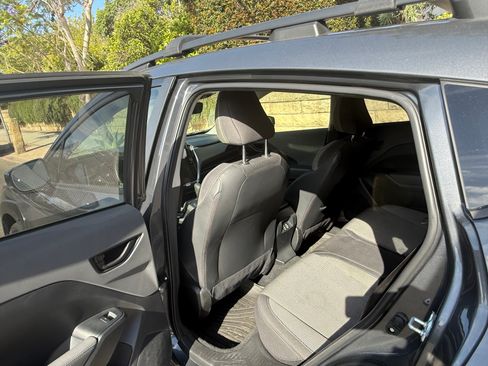Used 2024 Subaru Crosstrek 2.0i Premium AWD/4WD image 10